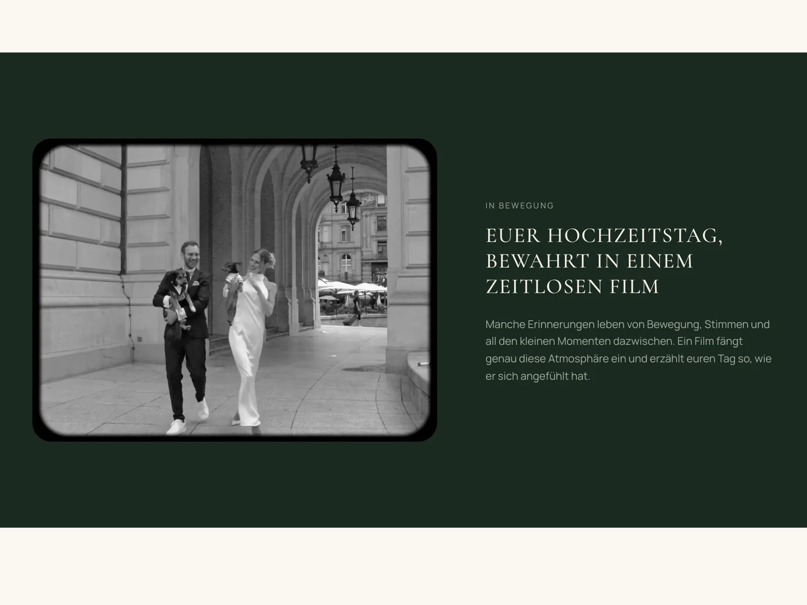 Bildschirmfoto von schoenleben-photography.de: ein dunkelgrüner Abschnitt mit einem Filmausschnitt und der Überschrift zum Hochzeitsfilm